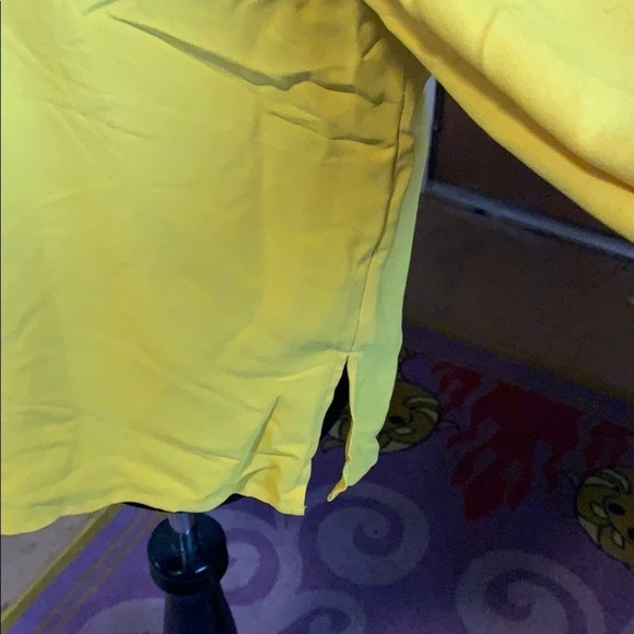 Rachel Zoe mustard long sleeve button front blouse - Picture 3 of 9